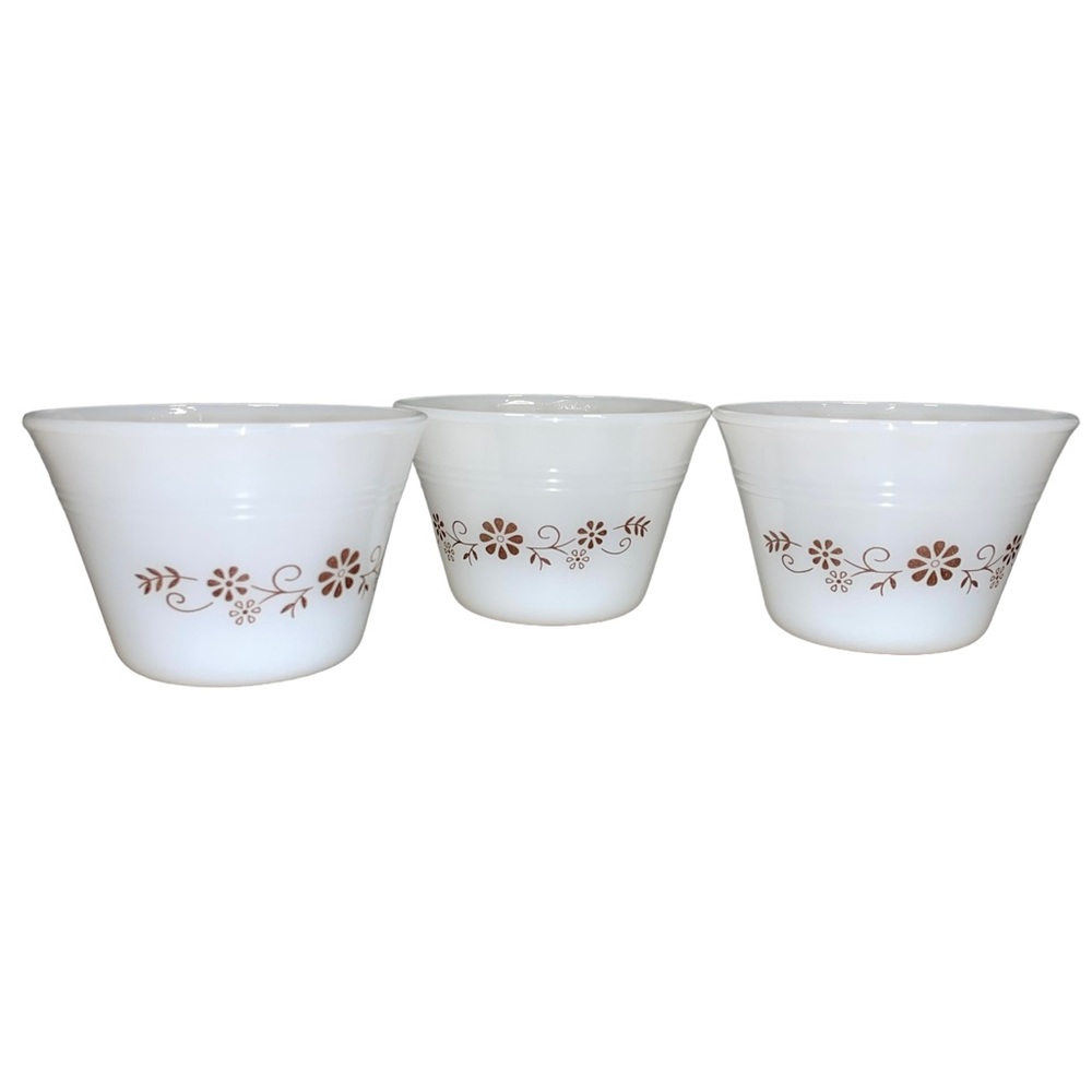 Set 3‎ Dynaware Pyr-O-Rey Custard Brown Floral Daisy Cups Milk Glass Dynaware